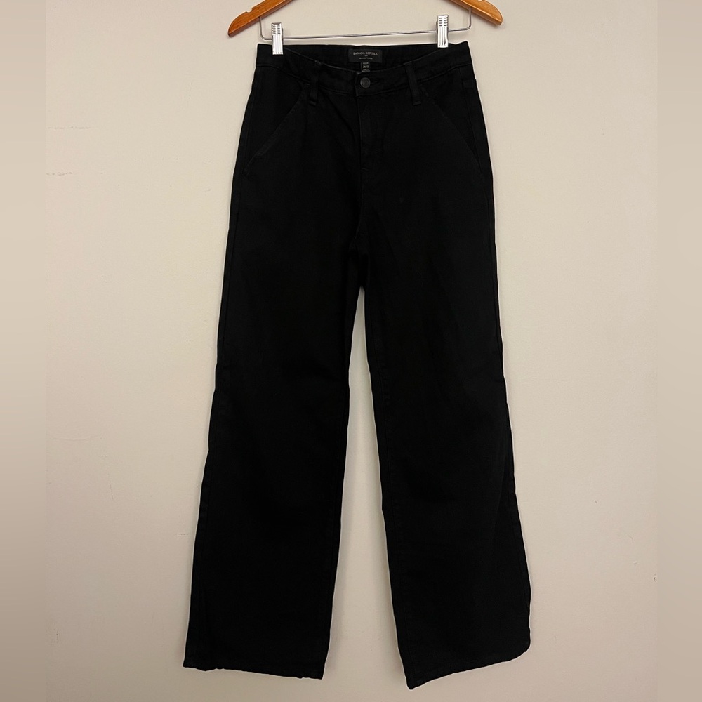 Banana Republic Black Women’s High-Rise Pants, Size 26 (Size 2)